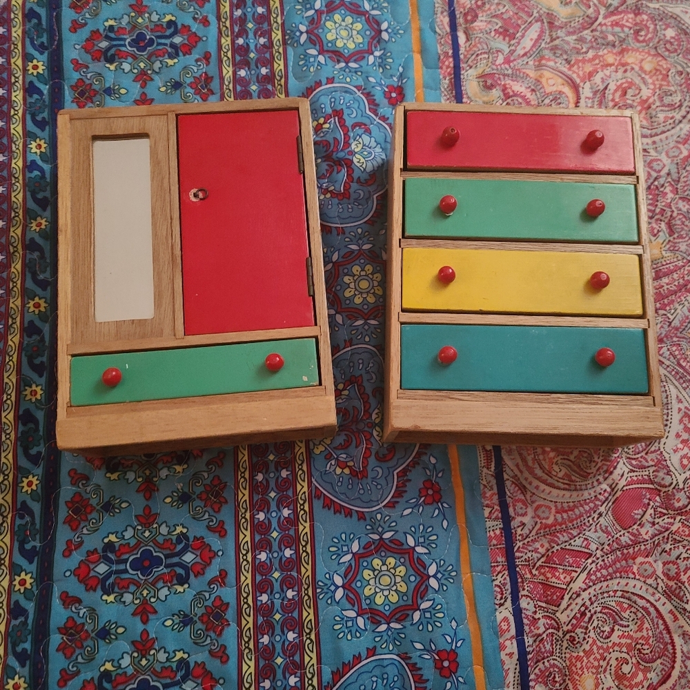 Vintage doll furniture